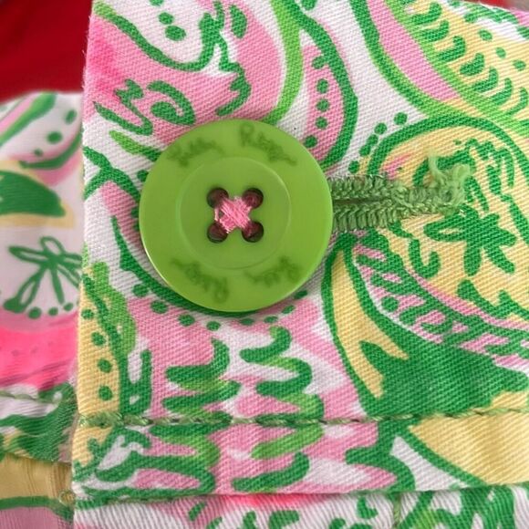 Lilly Pulitzer 5" Callahan Stretch Short Hot Wings Flamingo Print 2 - Picture 5 of 7